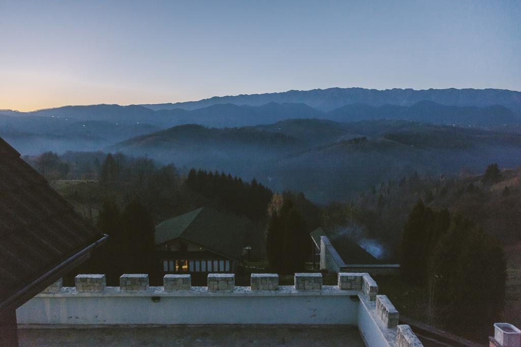 Drumul Carului Villa Moieciu de Jos Bilik gambar